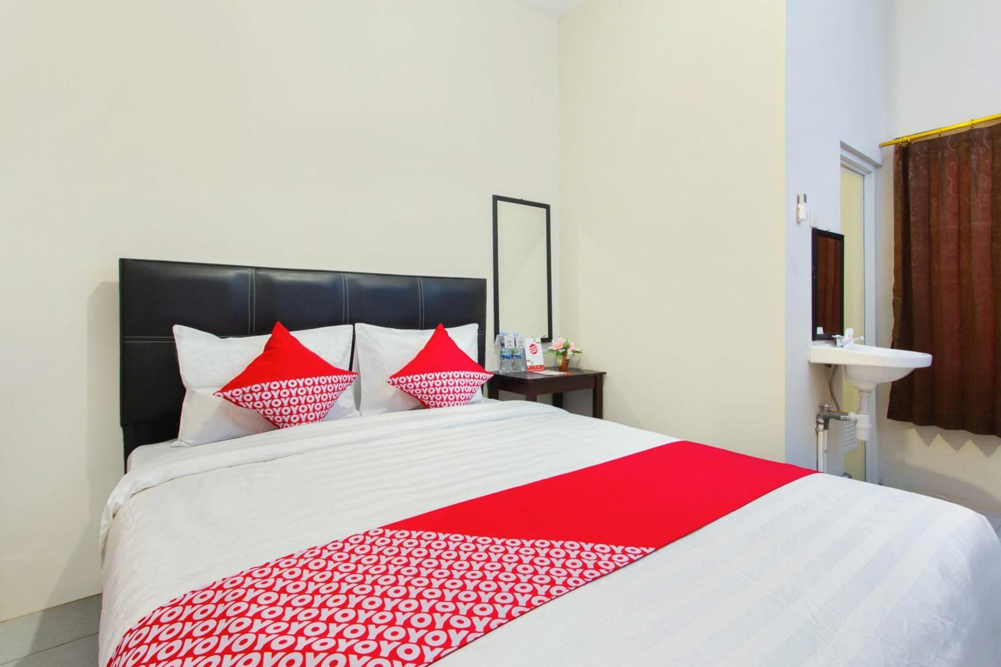 Oyo 1718 Homestay Wak Gobenk Salakan Exterior foto